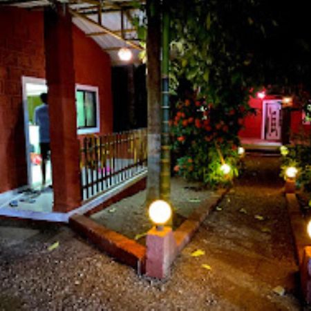 Hotel Sai Sadan Residency,Diveāgar Exteriér fotografie
